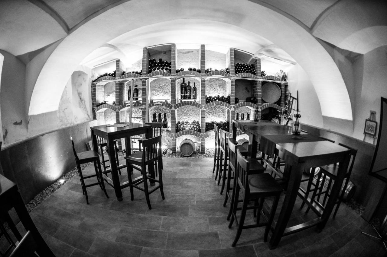 Hotel Weingut Essgut Schlafgut Sabathihof-Dillinger Glanz an der Weinstraße Exterior foto